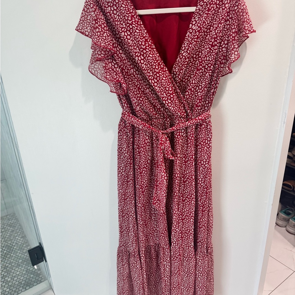Chic Red Patterned Midi Dress